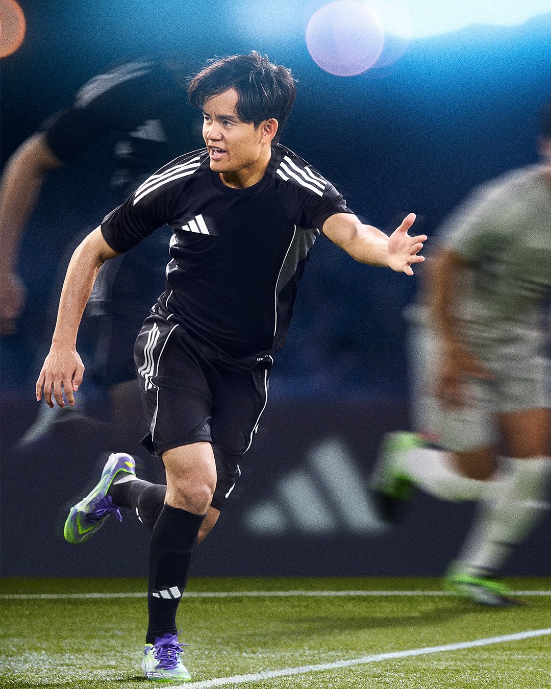 Vogue Man Philippines | December 2024 Issue